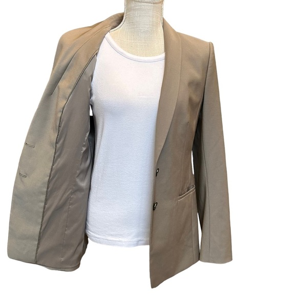 Ann Taylor Womens Grey Two Button Wool Blazer Size 6 - Picture 2 of 16
